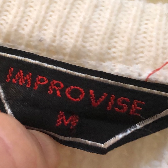 Ivory Sweater M - Picture 3 of 5